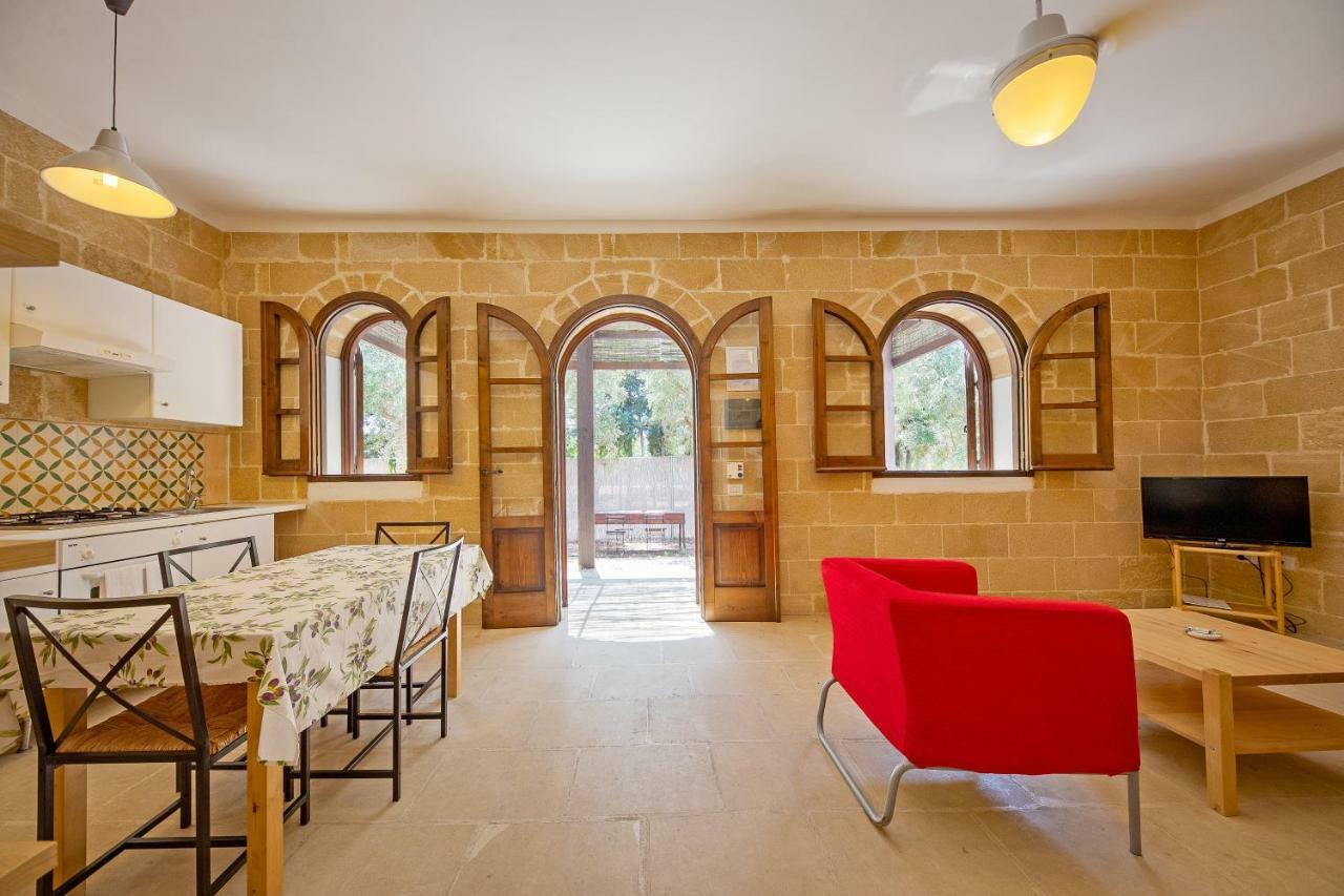 Torre Casciani Villa Ugento Buitenkant foto