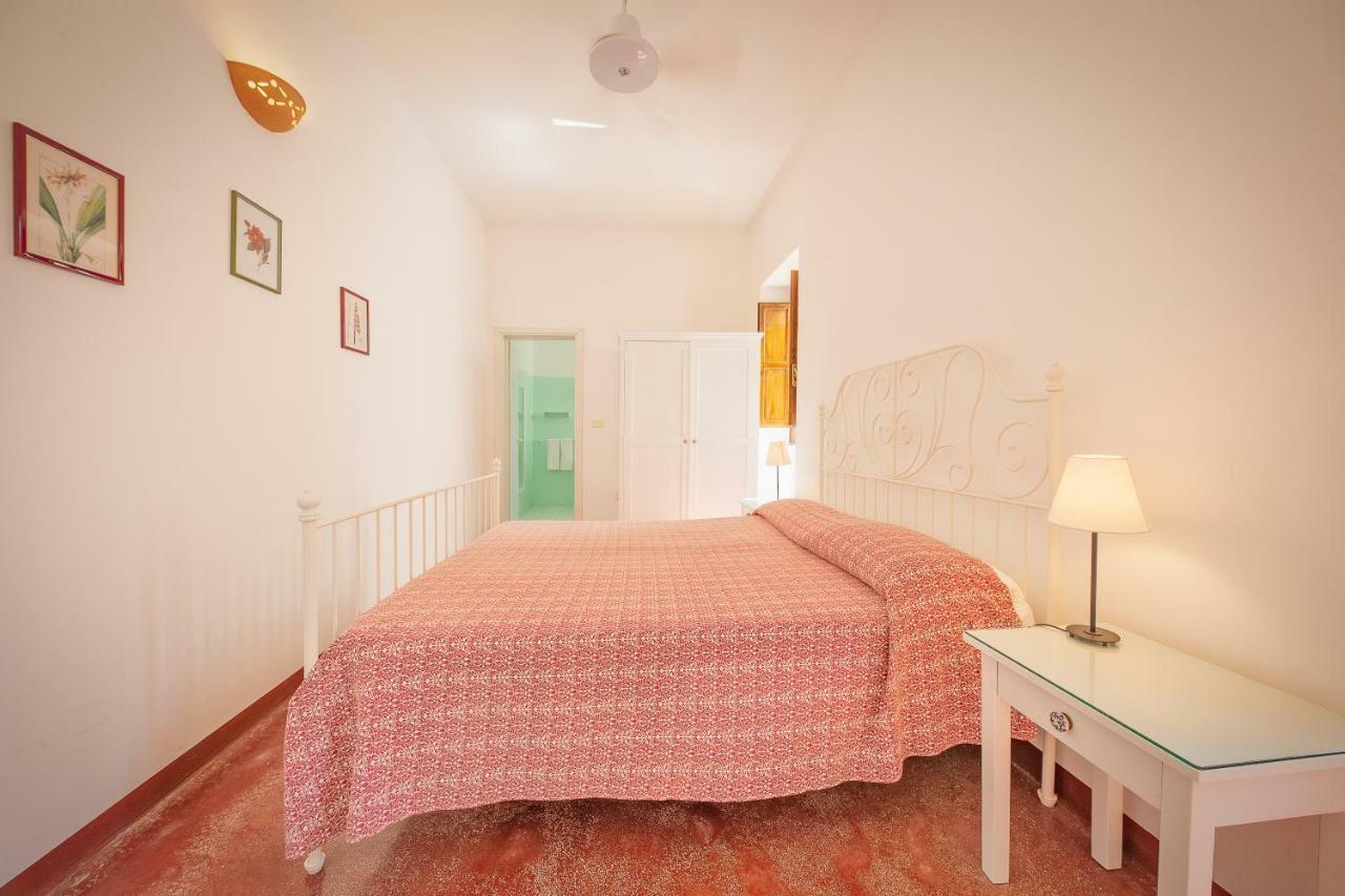 Torre Casciani Villa Ugento Buitenkant foto